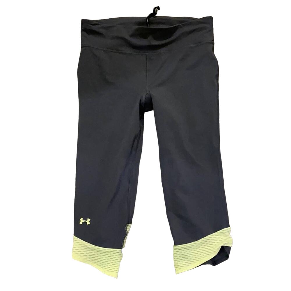 Under Armour gray yoga Capri pants S/M